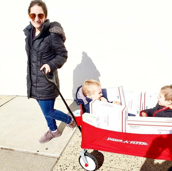 Meet your Posher, Theresa Marie - Picture 2 of 7